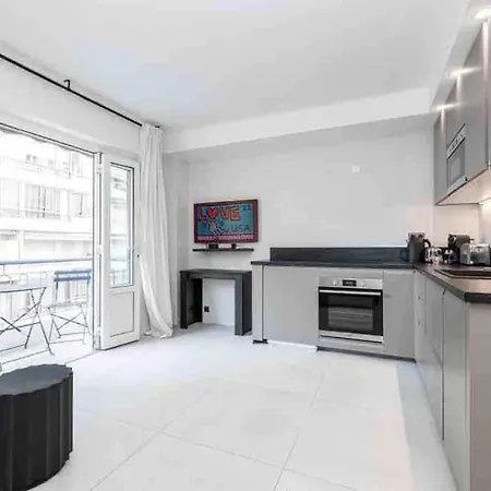 Pasteur Luxury La Croisette